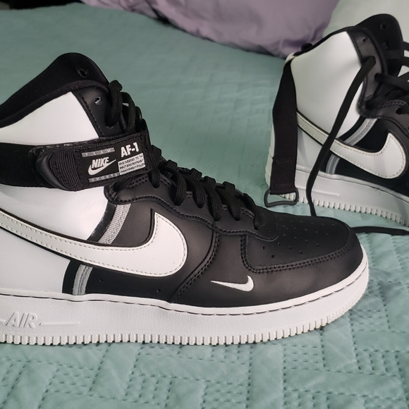 nike air force lv8 high top